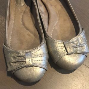 Comfy flats